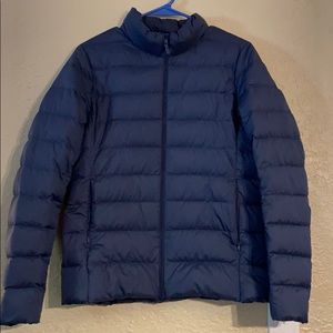 Uniqlo ultra light down jacket